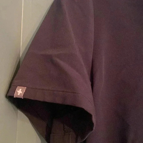 Figs technical collection navy blue - medium - great condition - short sleeve - Picture 4 of 5